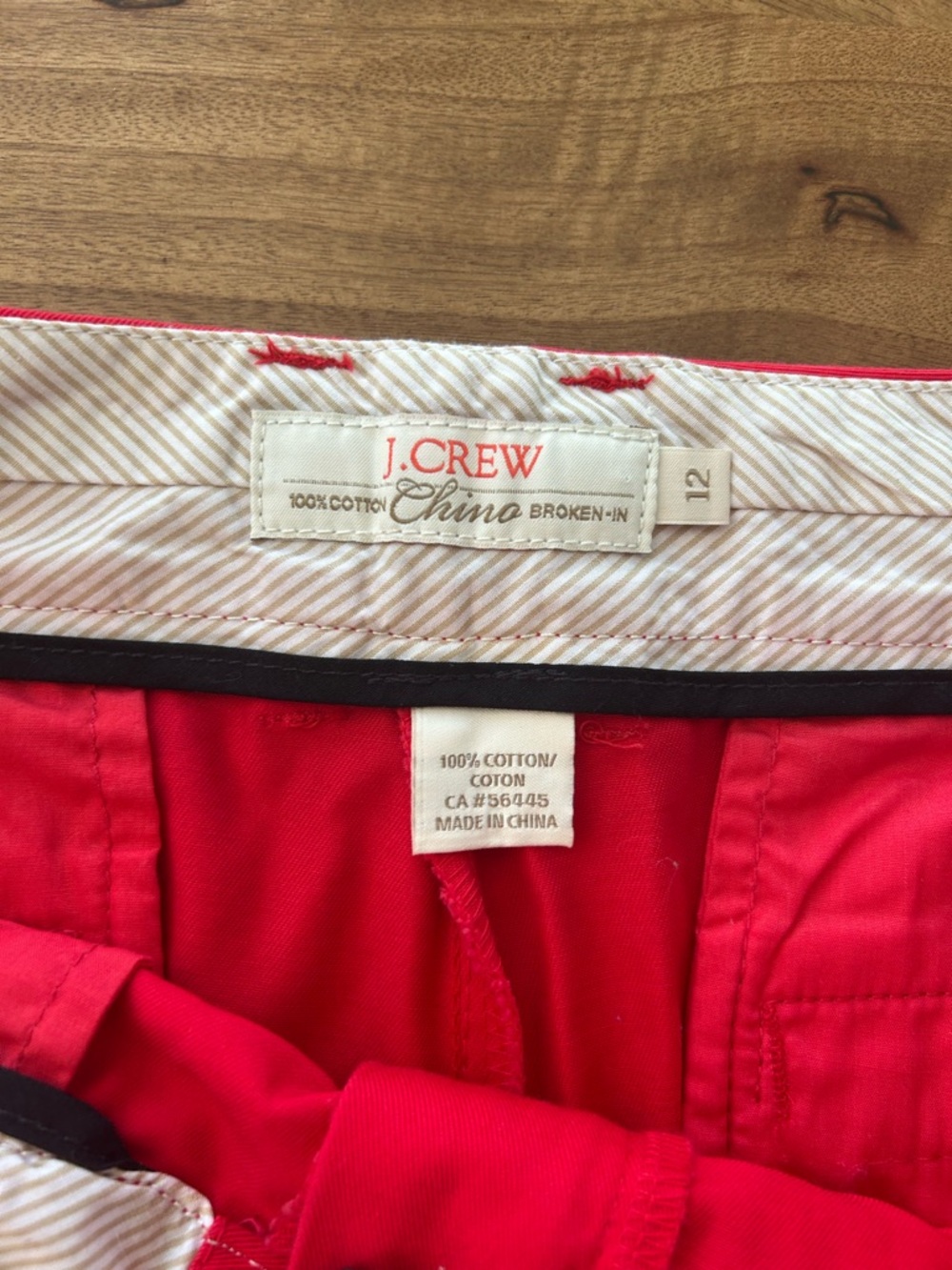 J. Crew Bright Red ‘Broken-In’ Chino Shorts 3.5” inseam Size 12 - Picture 2 of 9